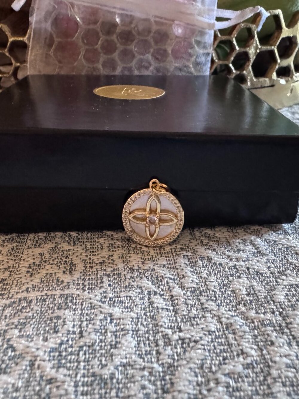 🎁 Giftable NWT Freida Rothman Vault MOP/Clover Pendant/Charm Only Gold Pave
